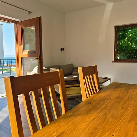Longin Sea View
